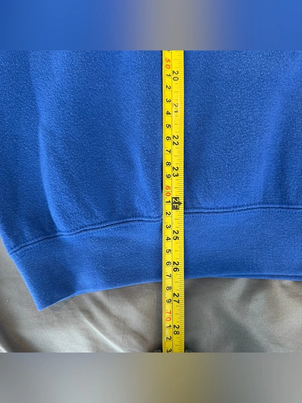 Vintage Walt Disney World M Sweatshirt Made In USA Blue